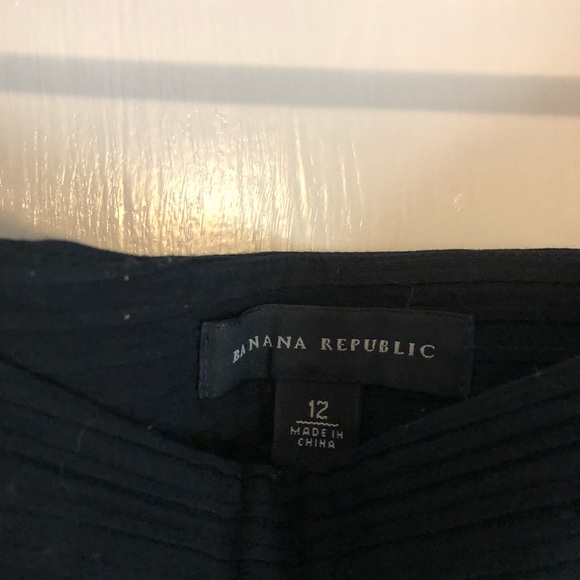 Black A-line skirt Banana Republic - Picture 2 of 2